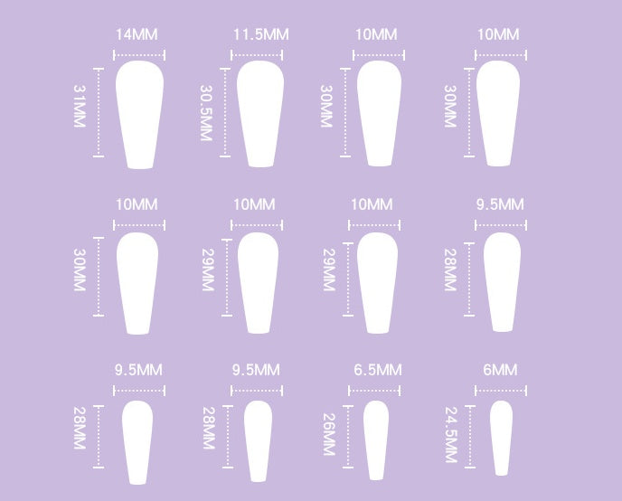 Porte des ongles finis Ongles doux Faux ongles