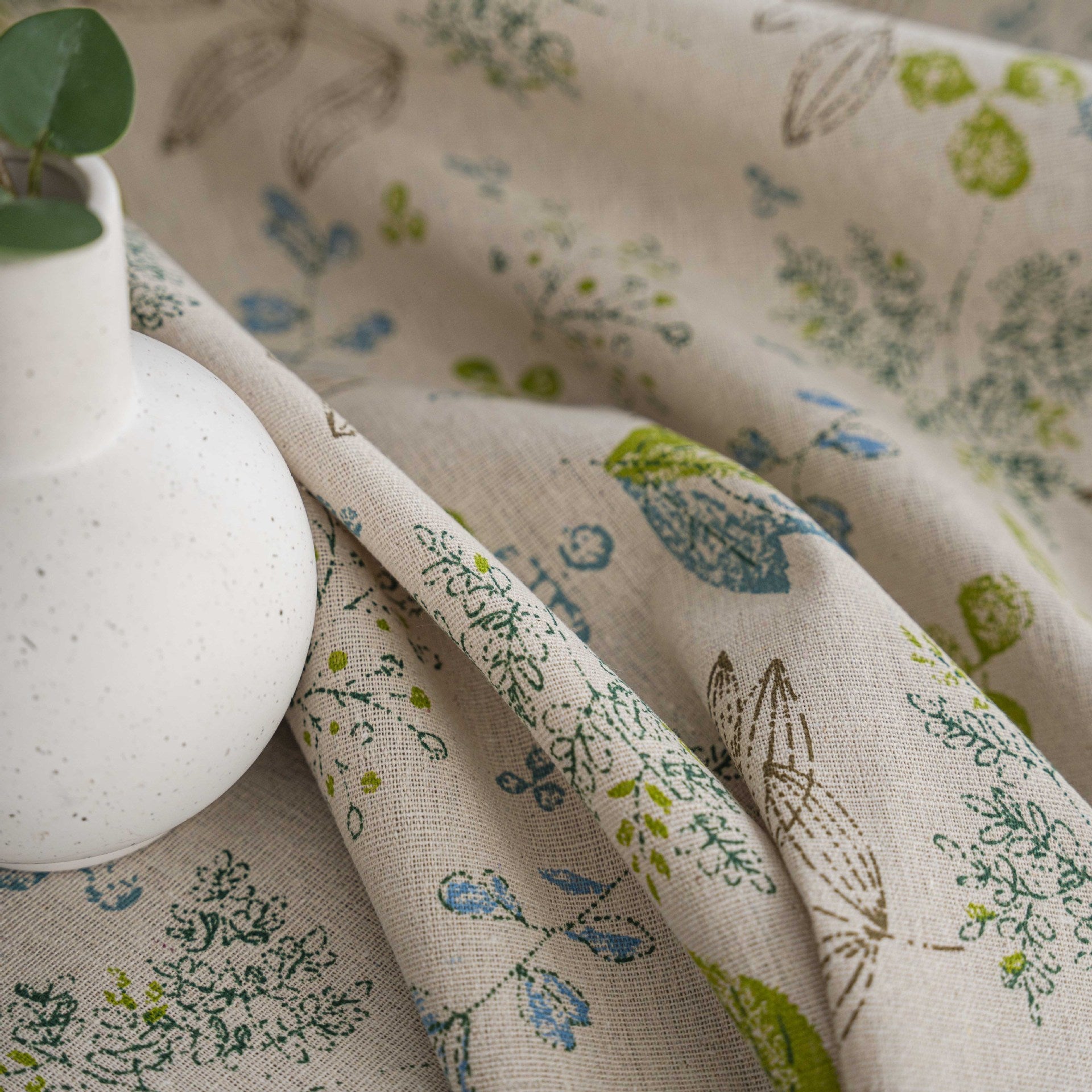 Tassel Tablecloth Small Fresh Cotton And Linen Fabric