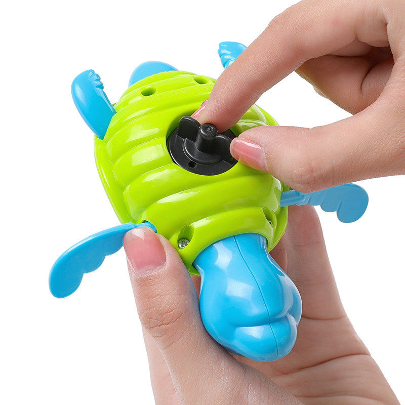 Jouets de bain pour bébé tortue, baignade de bébé dans l'eau