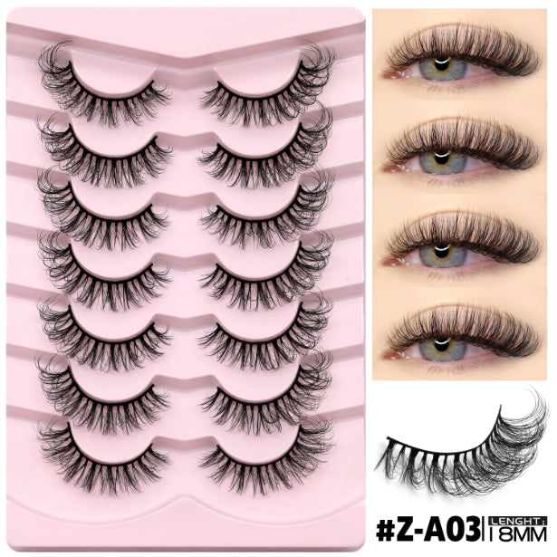 Natural False Eyelashes Without Eyeliner