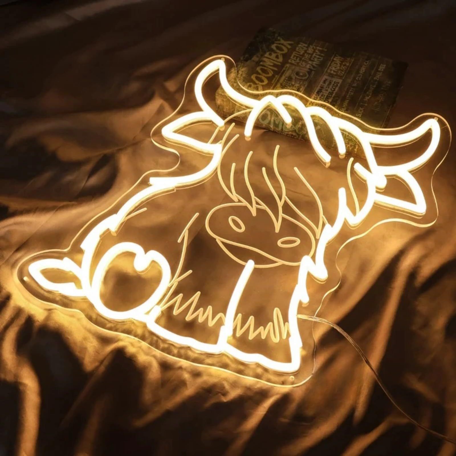 Lampe d'ambiance lumineuse en acrylique Creative Home Modèle Vache des Highlands à LED