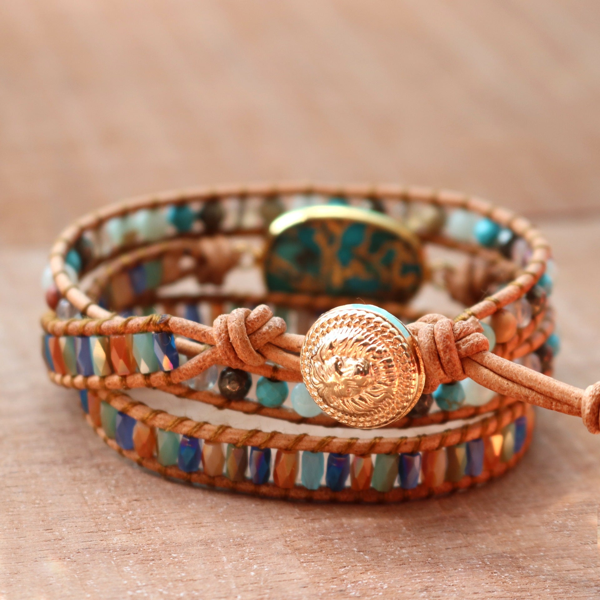 Winding ladies fashion bracelet