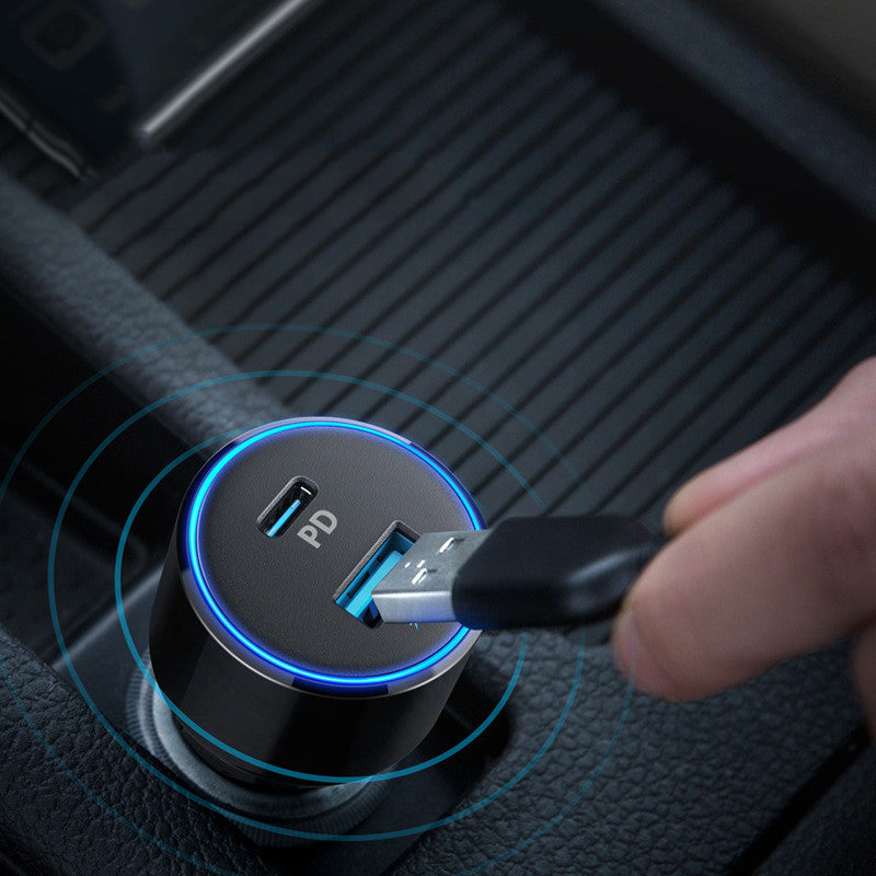 Chargeur de voiture haute puissance un pour deux à charge rapide