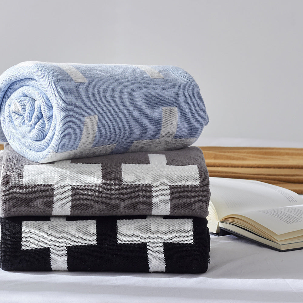 Knitted Blanket For Two Sides