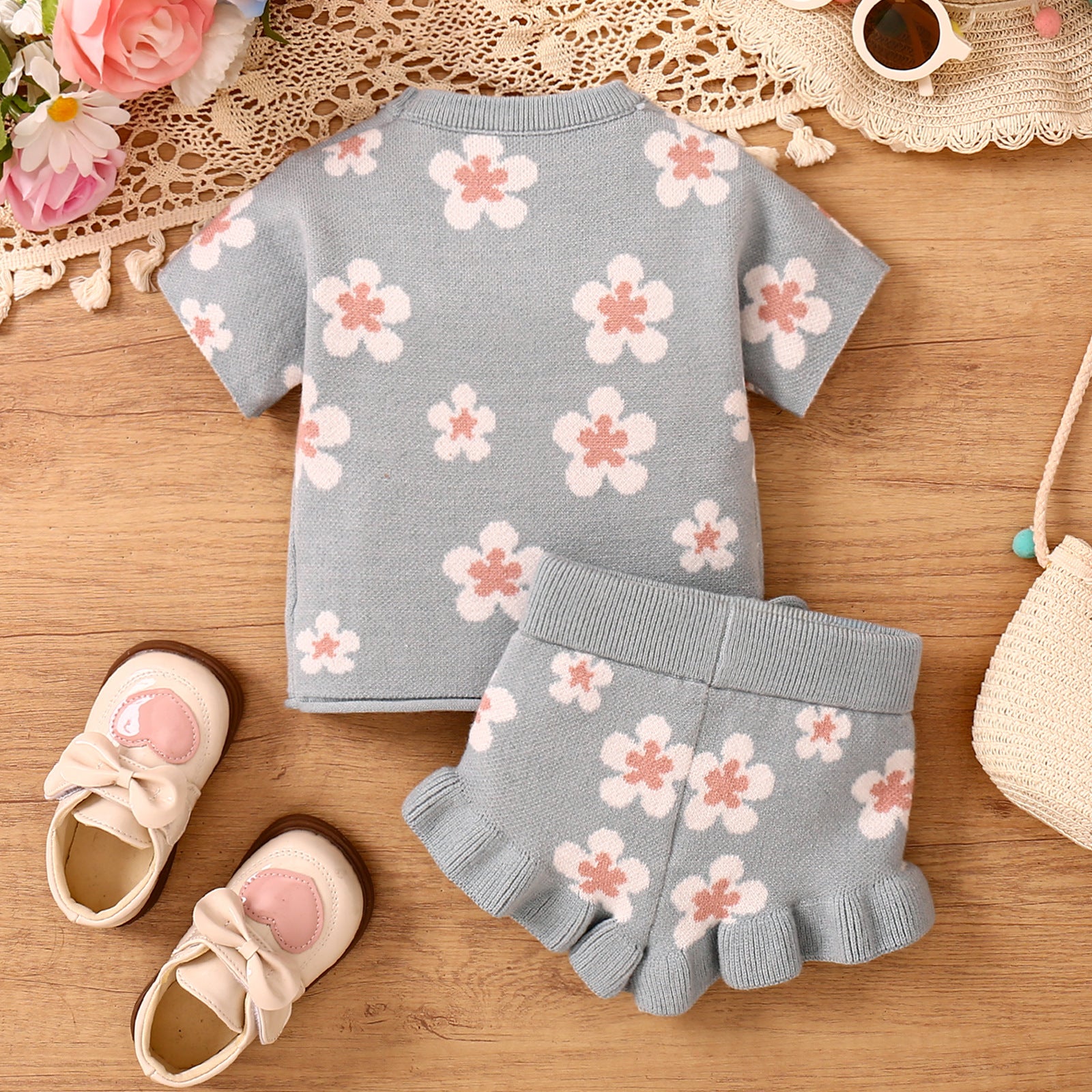 Children's Flower Embroidery Ruffled Short Sleeves Shorts Suit