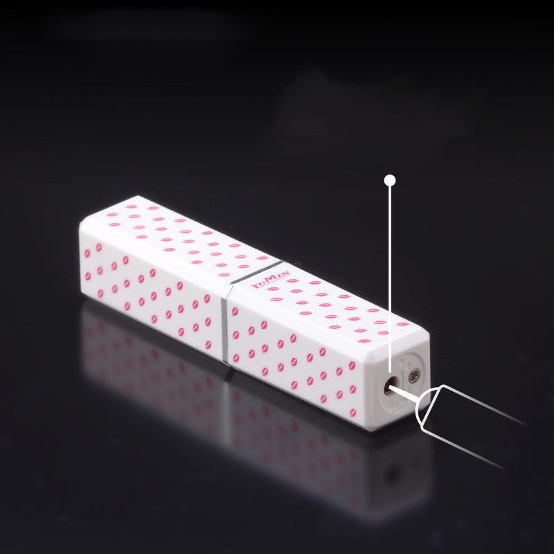 Briquet à rouge à lèvres personnalisé pour femme