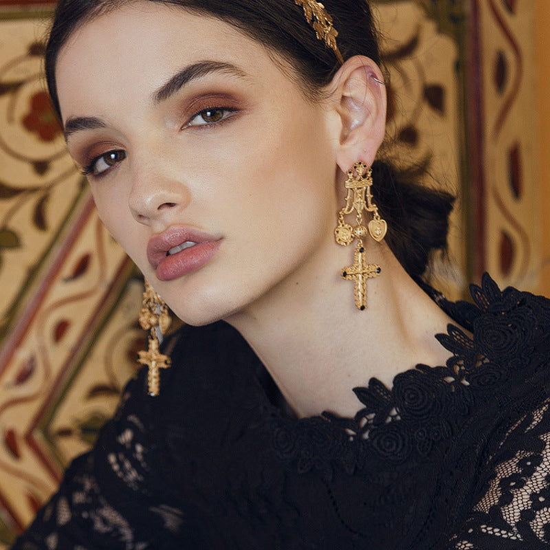 Women's Fashion Cross Cutout Exaggerated Earrings