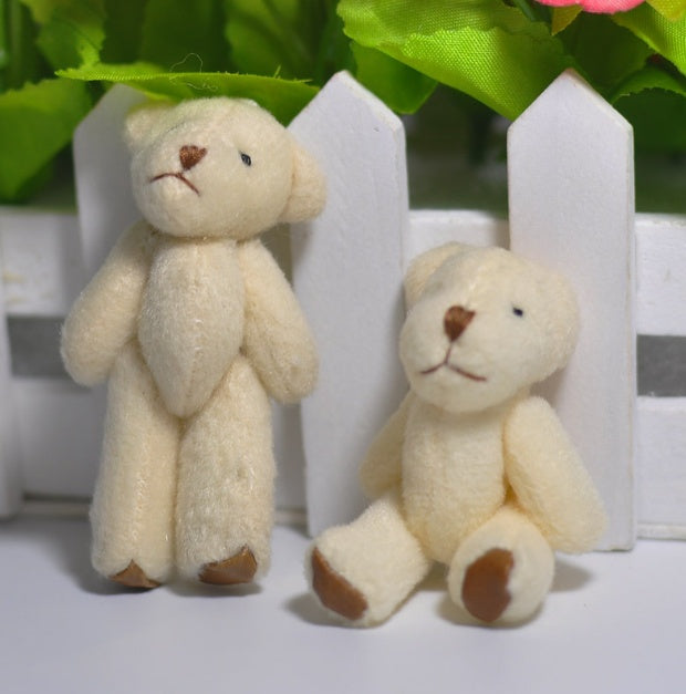 1 mini-peluche en forme d'ourson