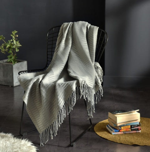 Petite couverture tricotée à franges, couverture de sieste, couverture de canapé