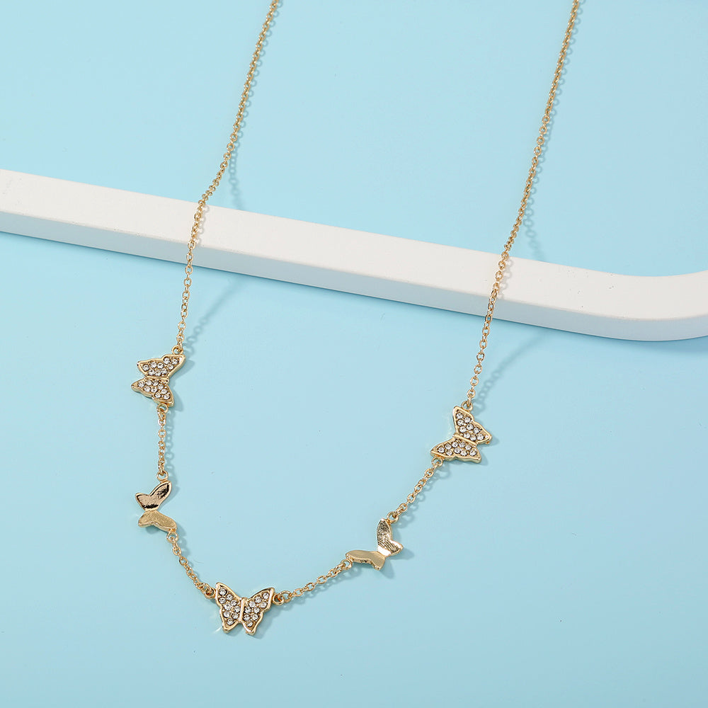 Cross-border simple retro diamond-studded butterfly necklace, creative and versatile exquisite ladies clavicle chain