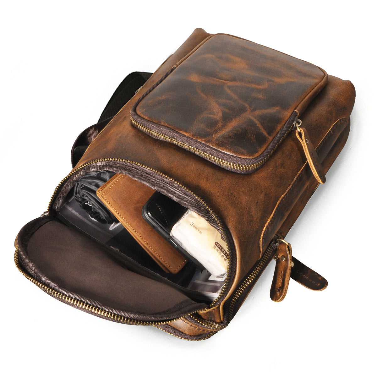 Sac de poitrine rétro pour homme en cuir de vachette « Crazy Horse »