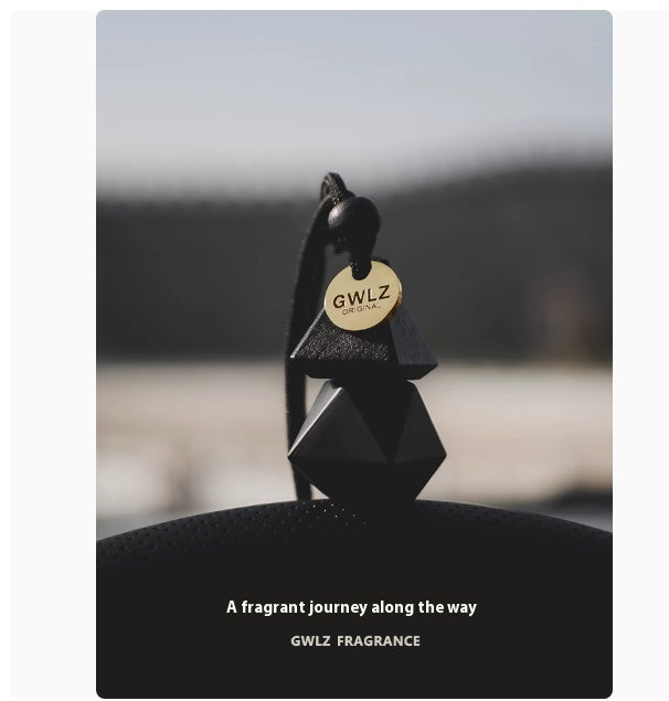 Special Car Aromatherapy Pendant