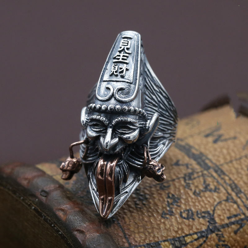 925 Sterling Silver Men's Retro Ring Is Capricious At First Sight