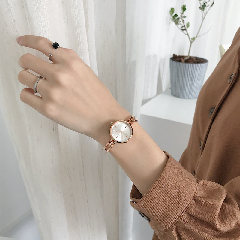 Temperament Quartz Women's Watch