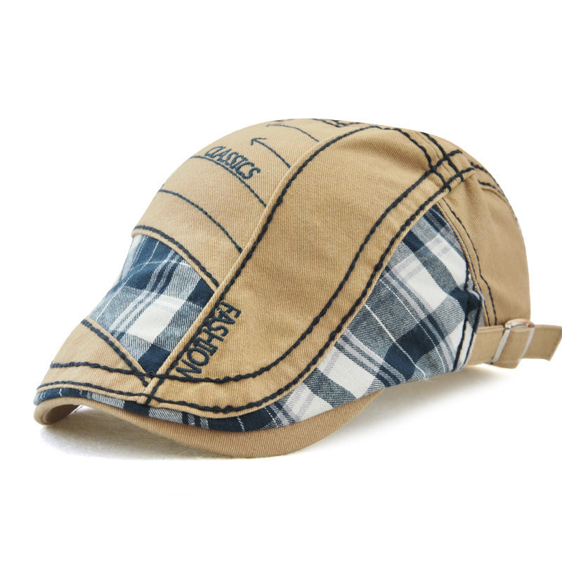 Casquette à visière courte en tissu écossais avec empiècements à chevrons