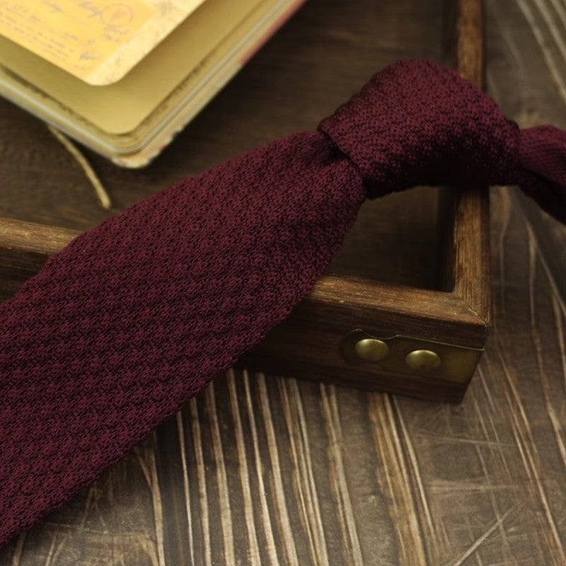 Cravate Tricotée Fine en Laine Style Universitaire pour Hommes et Femmes