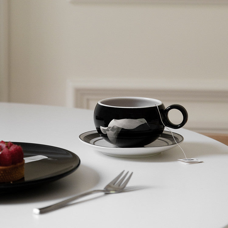 Ensemble tasse à café et soucoupe en céramique Creative pour femmes