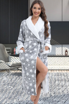 Women's Fashion Casual Flannel Nightgown Homewear Can Be Worn Outside