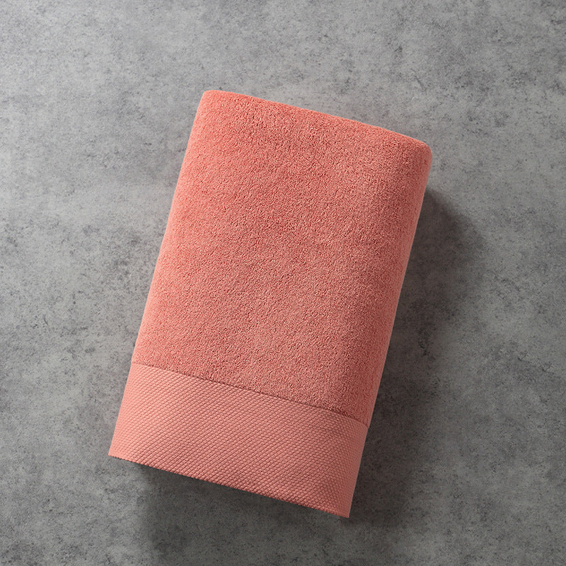 Serviette de bain en coton épaissi, au style affirmé