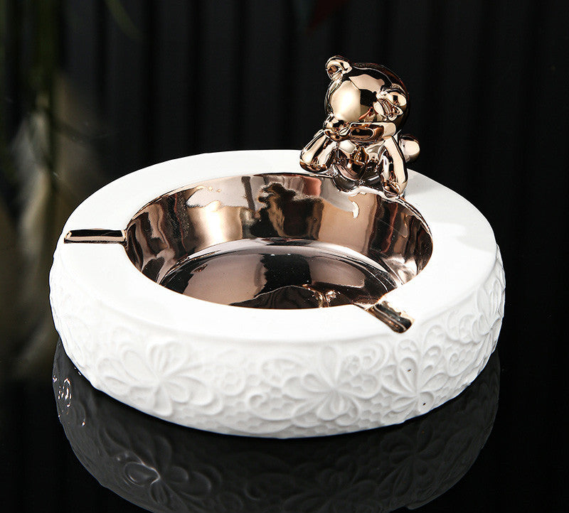 Ceramic Bear Ashtray, Light Luxury, Modern Creative Personality, KTV Hotel Office
