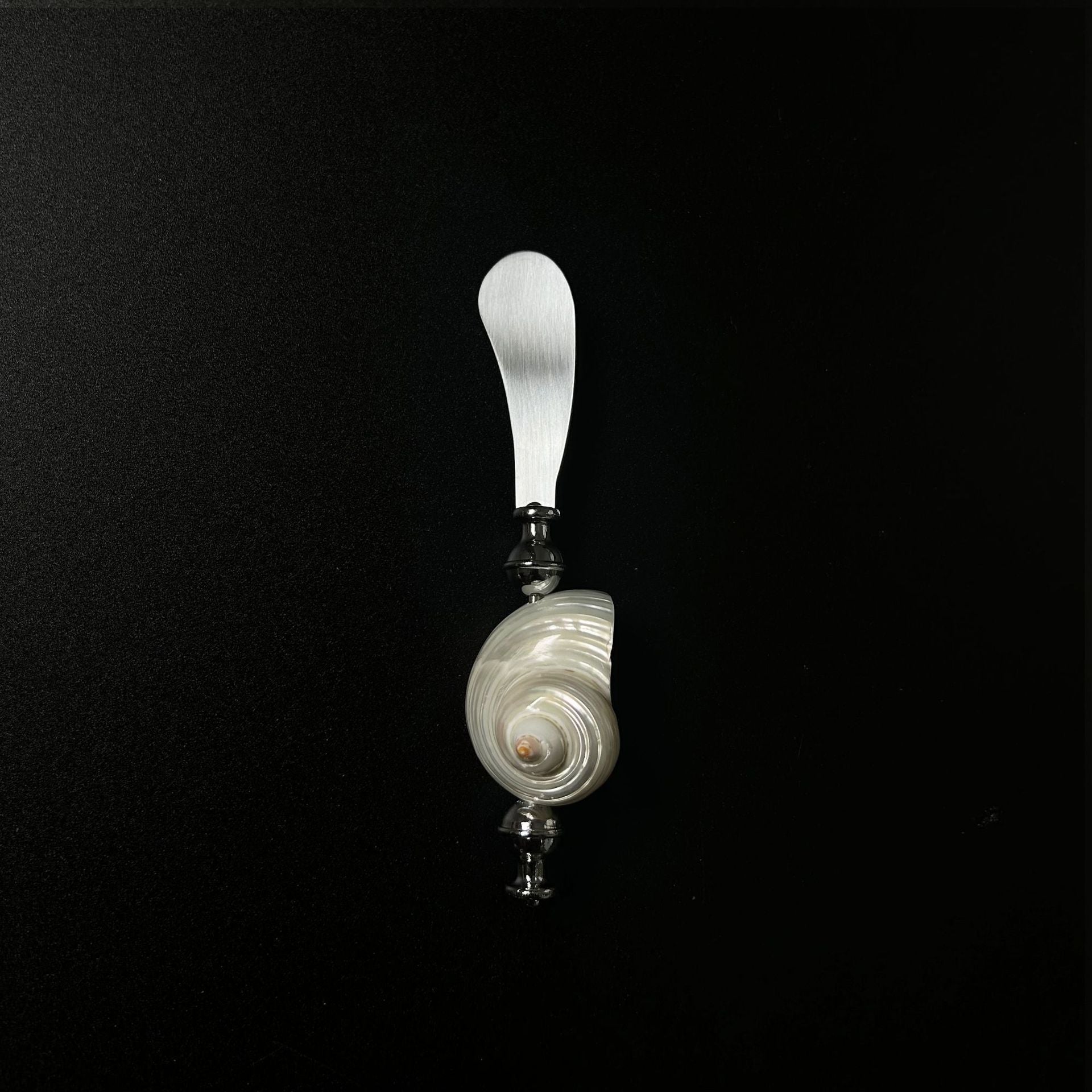 Moonlight Pearl White Conch Stainless Steel Fork Spoon Butter Knife Tableware Creative Niche Gift