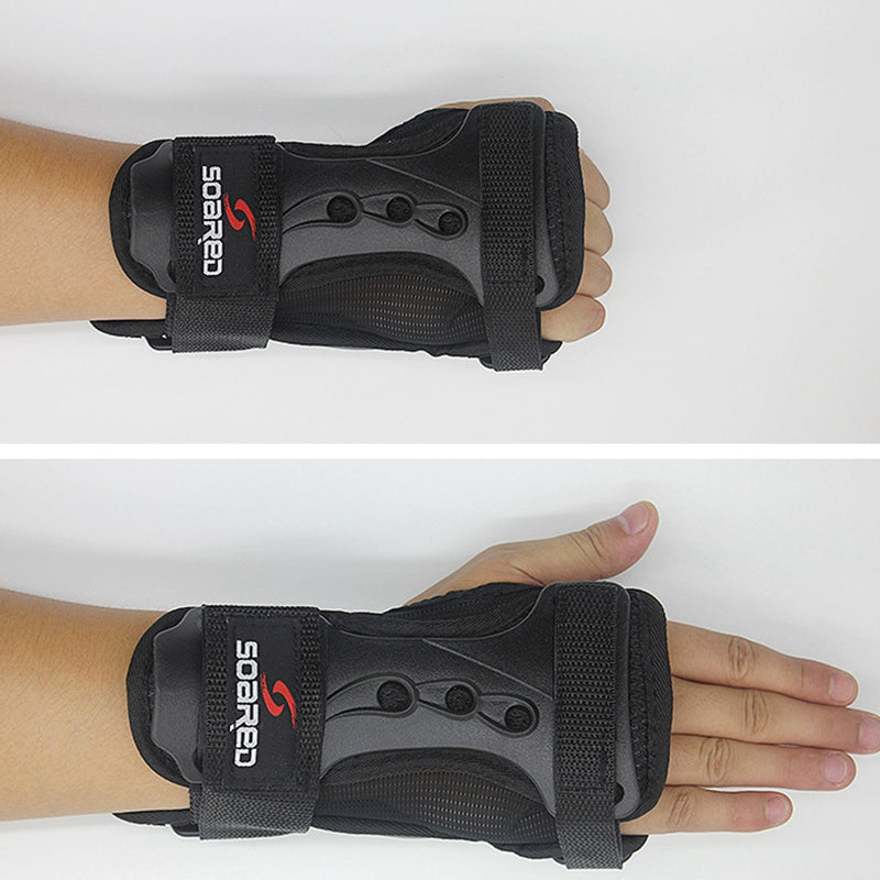 Roller skating palm