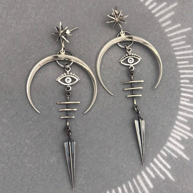 Boucles d'oreilles gothiques œil de diable style punk, accessoires d'Halloween, longue lune en métal argenté antique