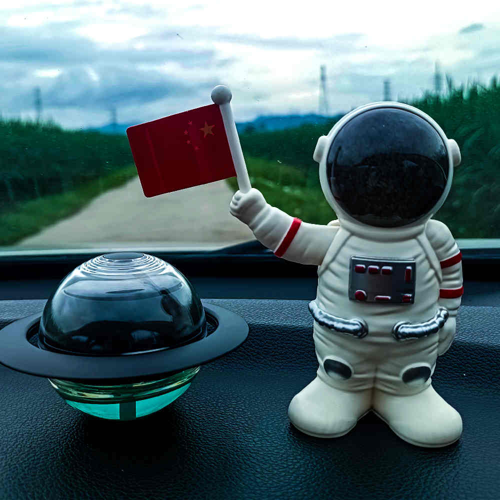 Ornement de voiture solaire Astronaute Planète Parfum