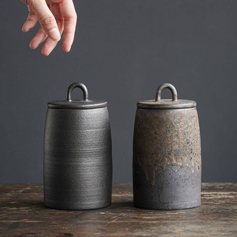 Taobei Gilt Black Pottery Tea Storage Jar