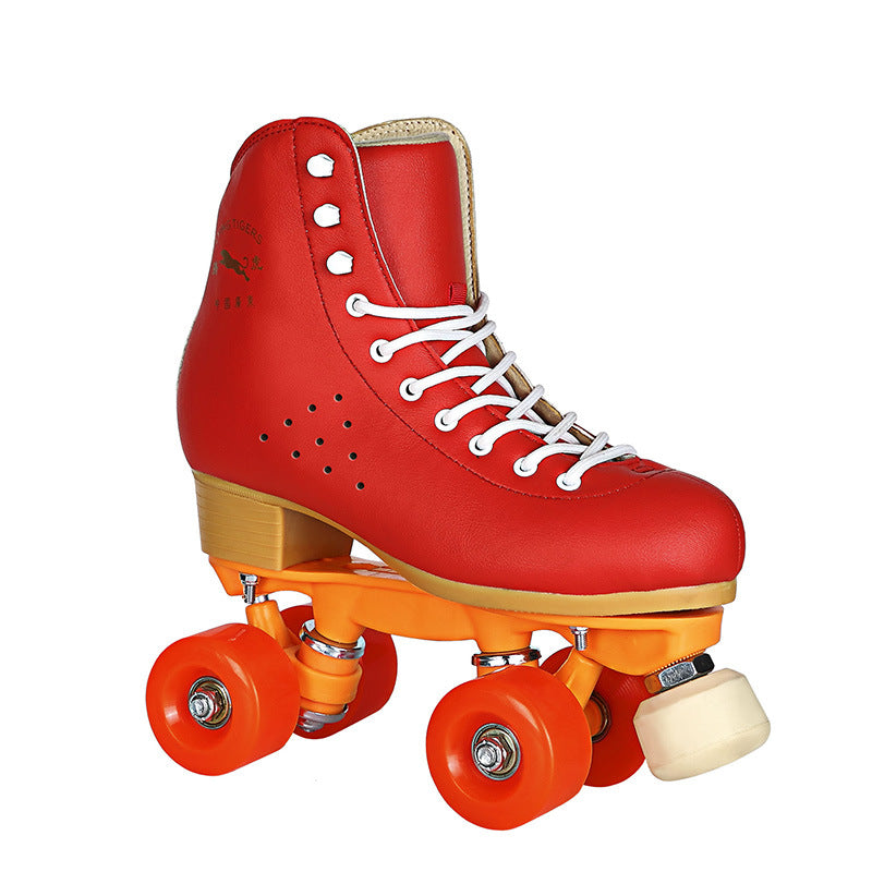 Patins à roulettes noirs à quatre roues avec frein réglable et roues en PU