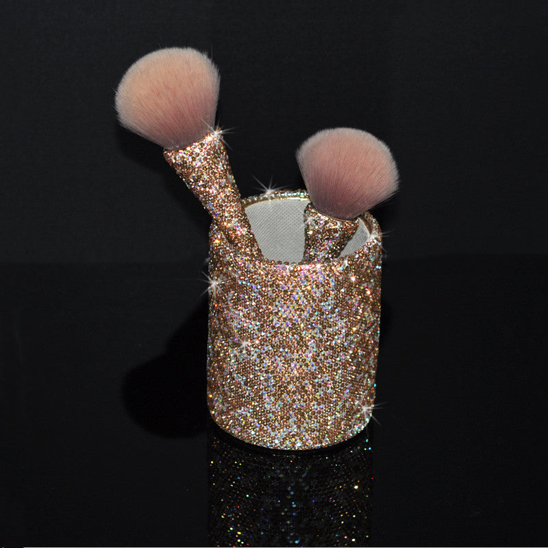 Ensemble de pinceaux de maquillage et gobelet incrustés de diamants