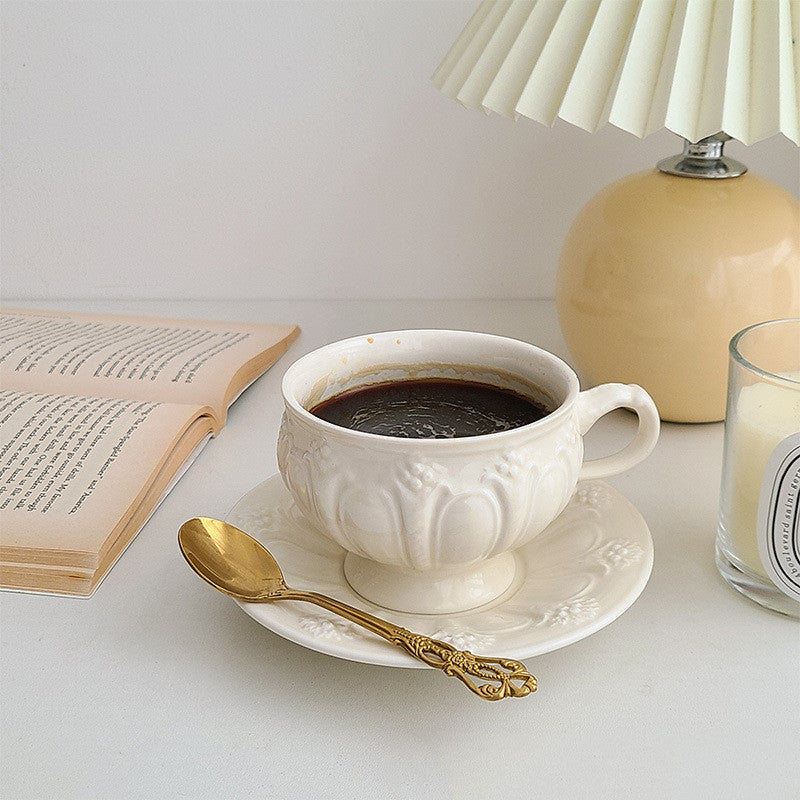 Luxurious And Exquisite Retro Embossed Ceramic Afternoon Tea Cup