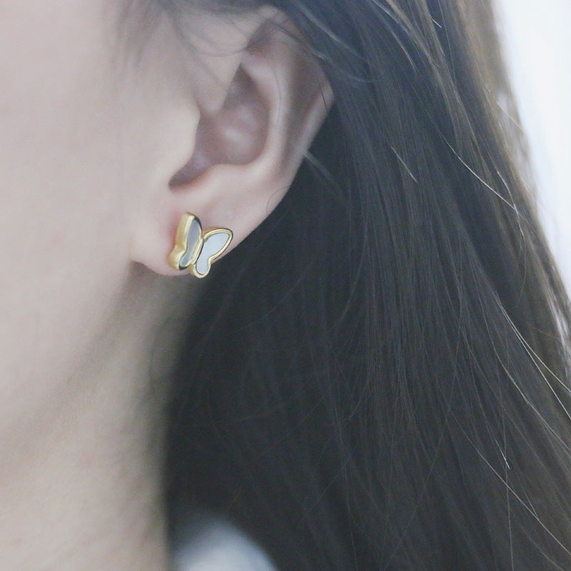 Bel ensemble collier et boucles d'oreilles