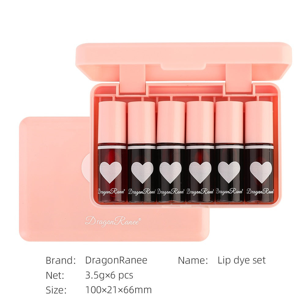 Ensemble de rouges à lèvres et gloss pour maquillage automne et hiver