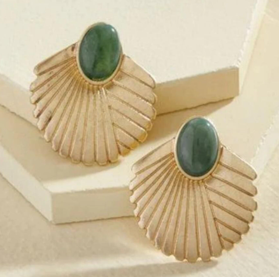 Boucles d'oreilles incrustées de turquoises naturelles en forme d'éventail