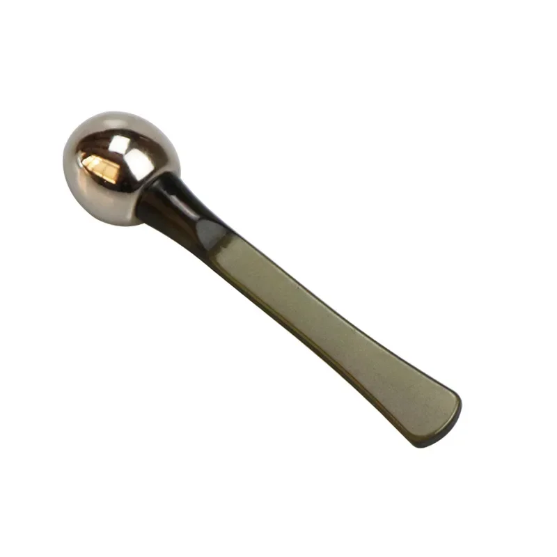 Lot de 2 applicateurs de crème contour des yeux, spatule cosmétique, cuillère faciale anti-rides en alliage doré, outil de soin pour peau fine, soin des yeux, élimine les rides et les cernes