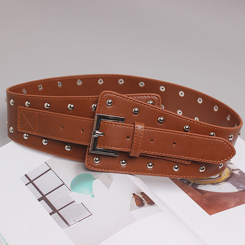 Ceinture large avec ceinture style rétro