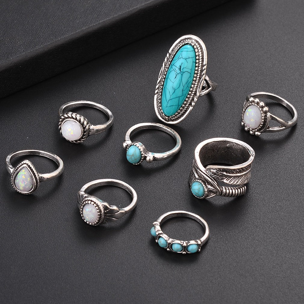 Bague huit pièces en pierres précieuses à motif feuille géométrique