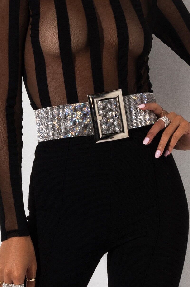 Chaîne de taille brillante de mode pour gaine de femme