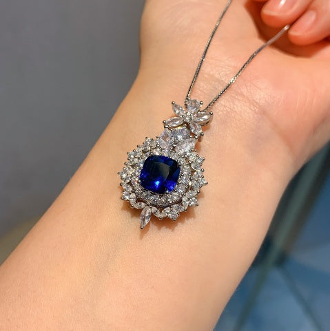 Parure de bijoux de luxe incrustée de rubis sang de pigeon vintage