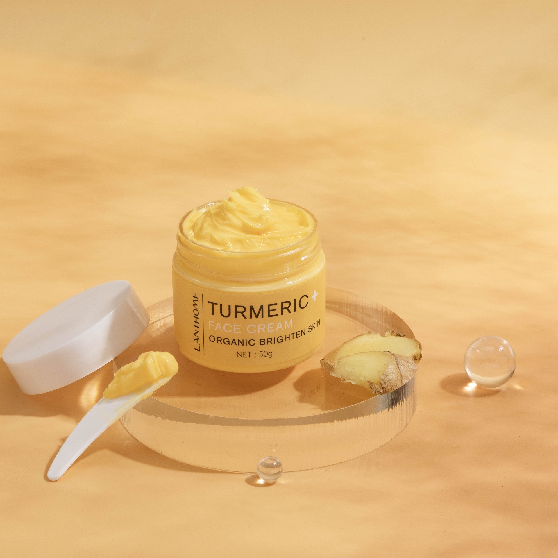 Ensemble de soins de la peau à l'huile essentielle de curcuma pour femmes