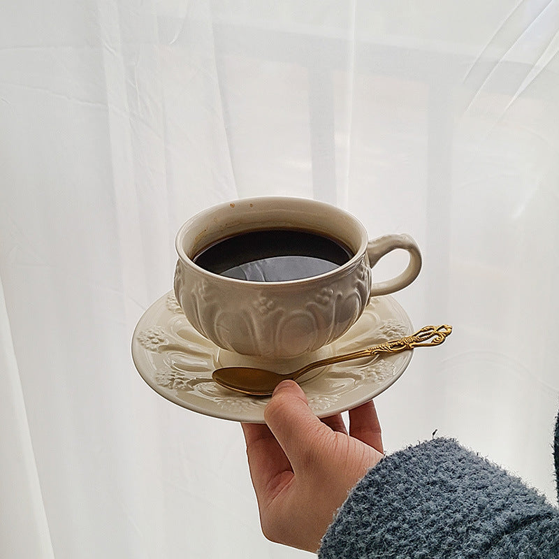 Luxurious And Exquisite Retro Embossed Ceramic Afternoon Tea Cup
