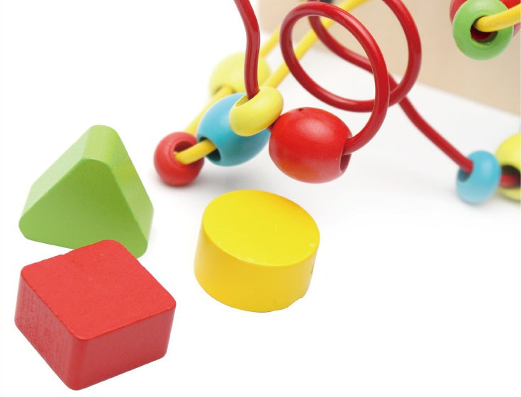Des perles pour enfants autour de perles pour développer des jouets éducatifs
