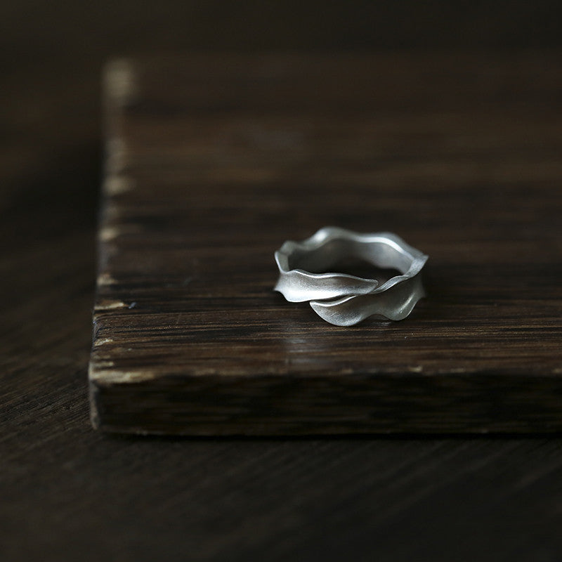 Plain Silver Wave Pattern Simple Small Sterling Silver S999 Ring