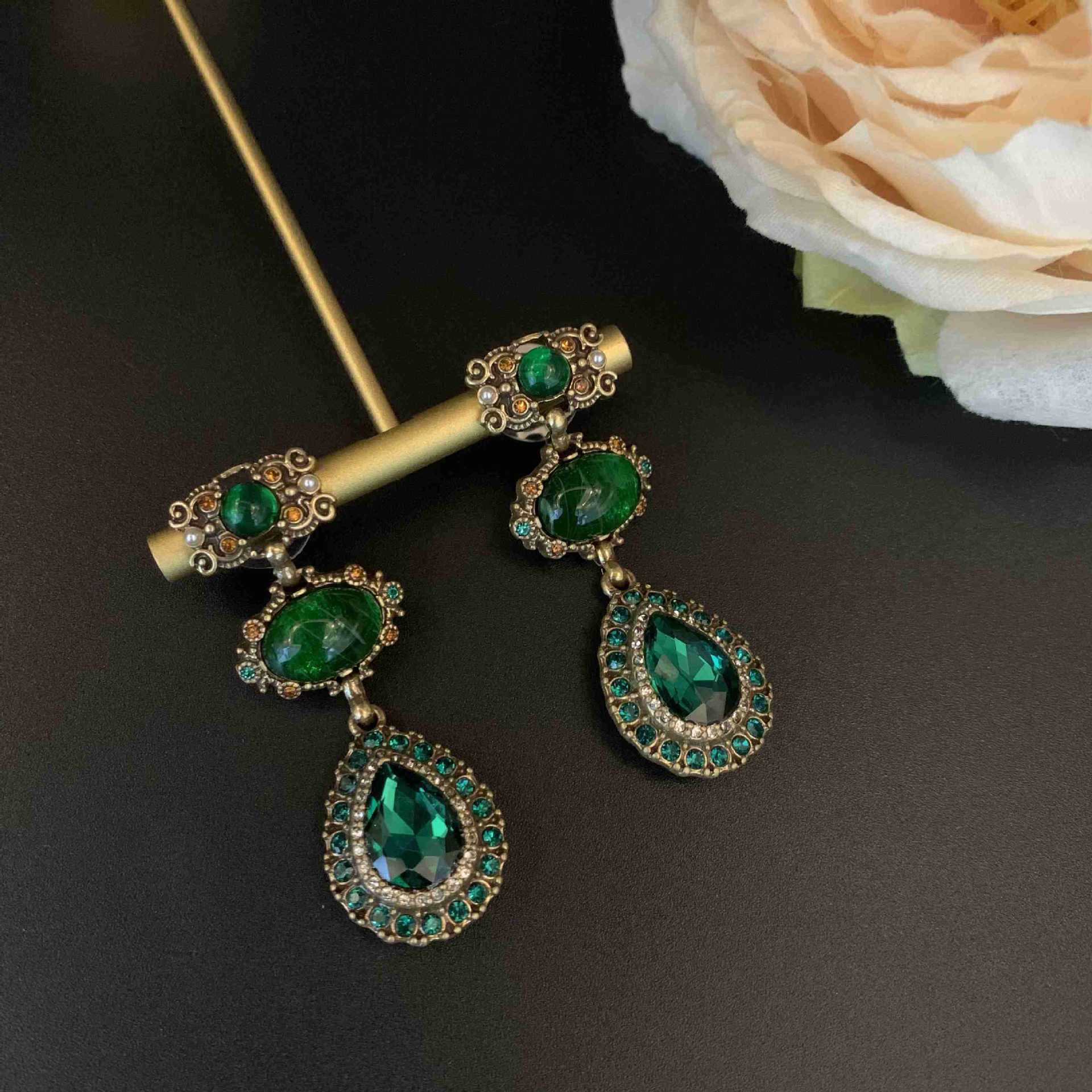 Glass Hollow Jeweled Necklace Bracelet Earring Set