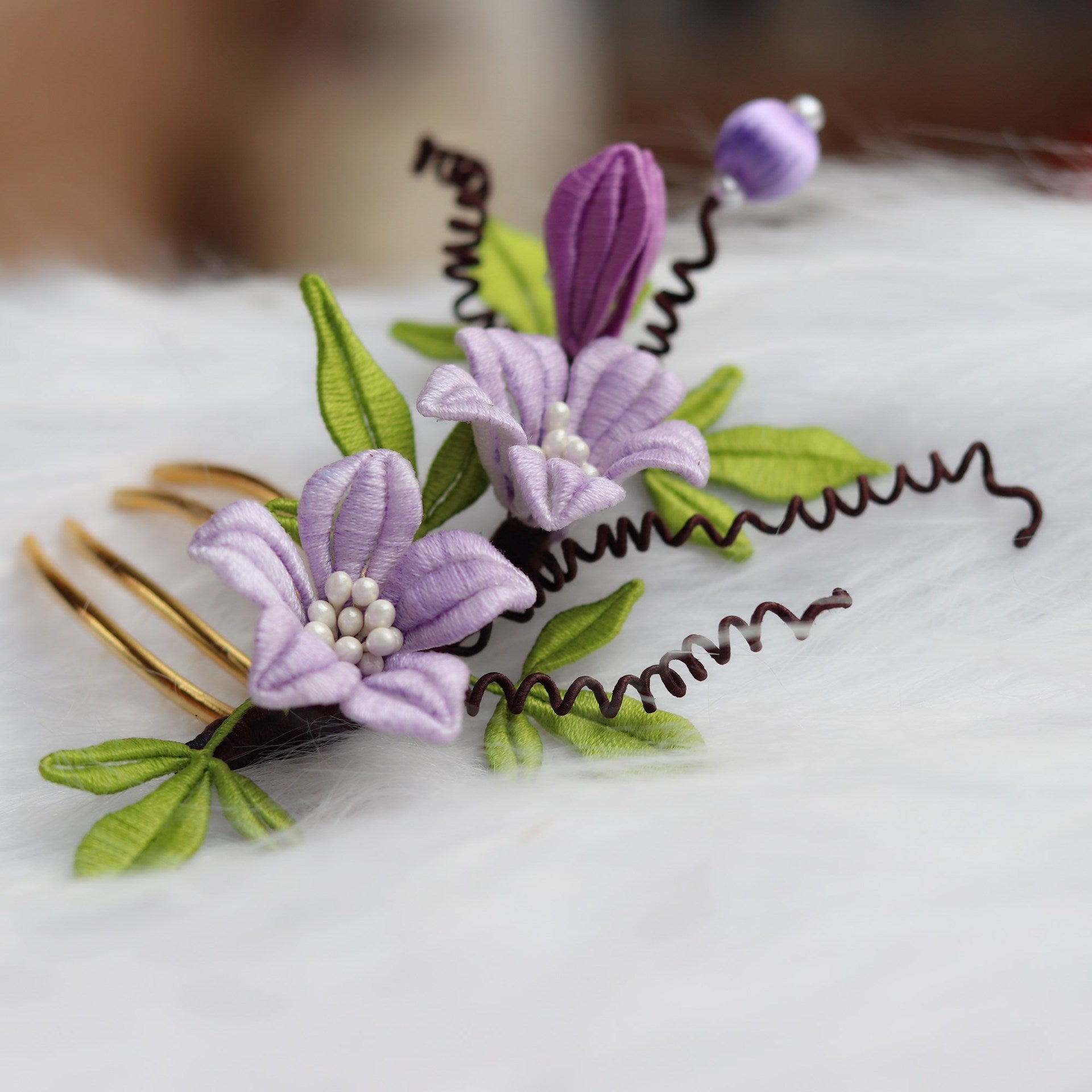 Flower-entangled Hair Accessories Morning Glory