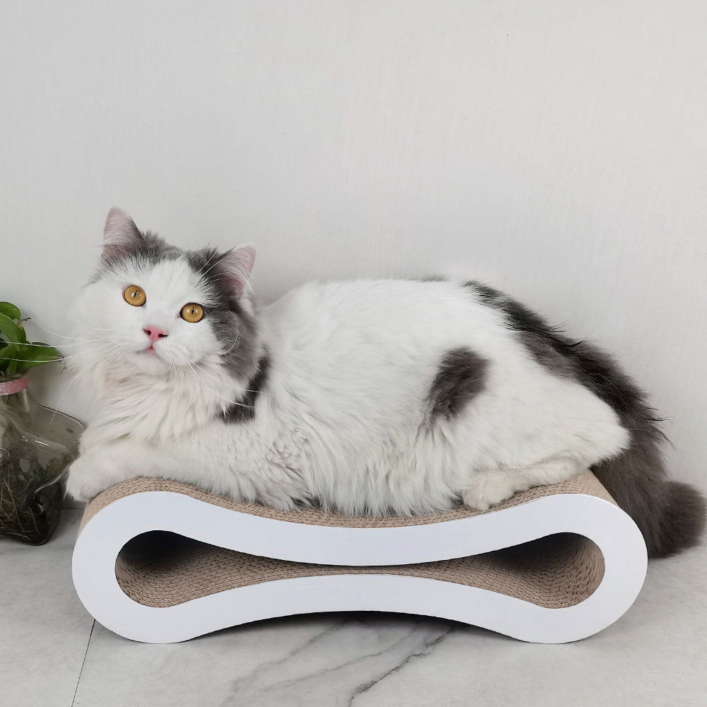 Jouet grand chat en carton ondulé en forme de huit