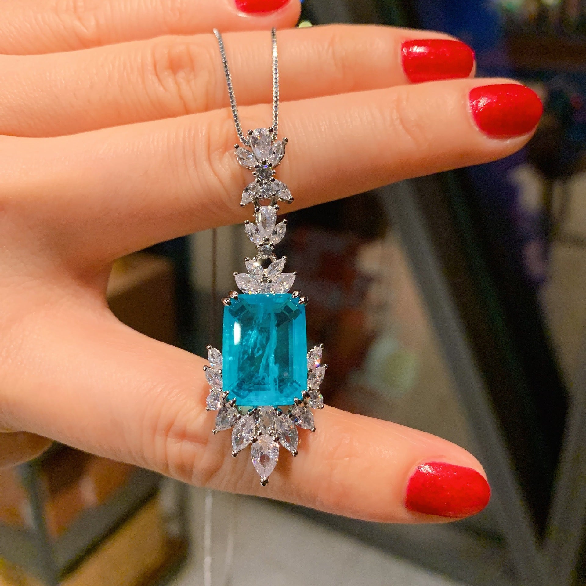 Parure de bijoux Créatifs Faits de Diamants Bague Collier Boucles d'Oreilles