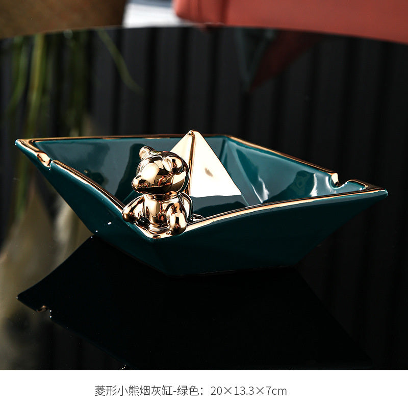Ceramic Bear Ashtray, Light Luxury, Modern Creative Personality, KTV Hotel Office