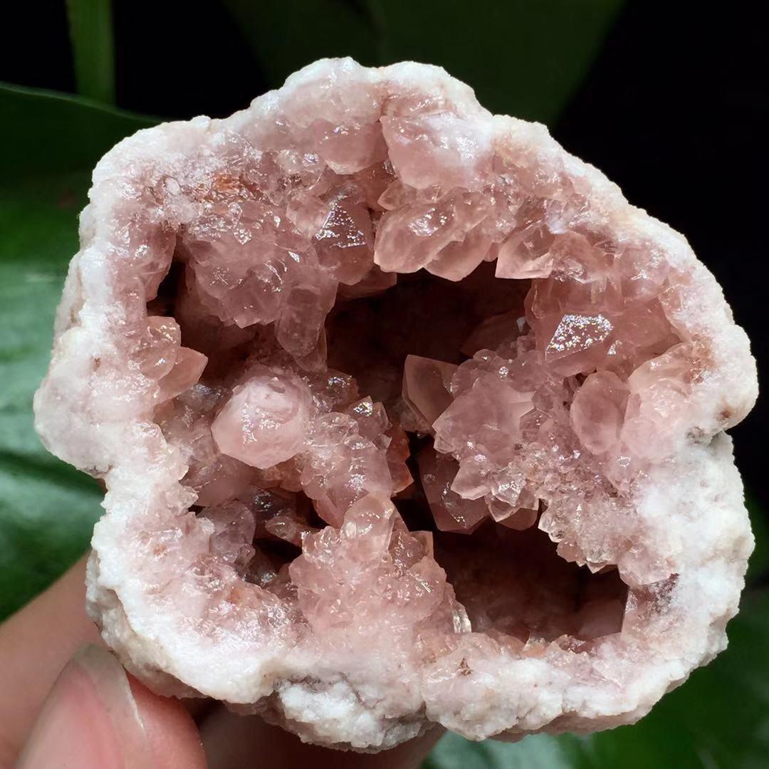 Natural Argentina Raw Stone Original Powder Crystal Cave Mineral Specimens